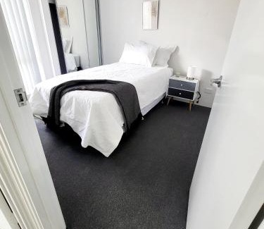 Brabham House | Comfort oasis family getaway