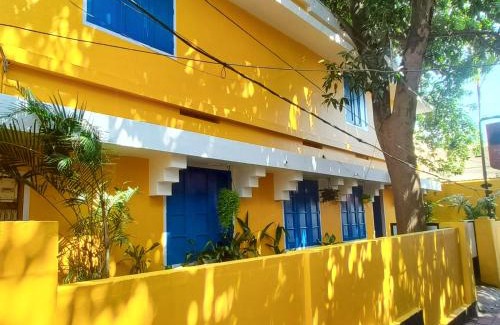 Thiruvananthapuram House | Comfort Rooms and Dormitory