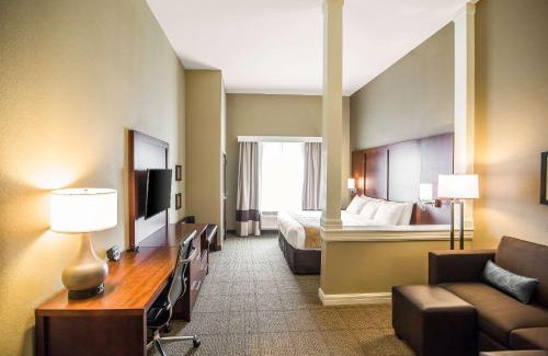 Dodge City Hotel | Comfort Suites - Dodge City