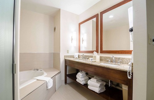 Innsbrook Hotel | Comfort Suites Innsbrook - Short Pump