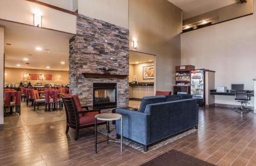Fort Wayne Hotel | Comfort Suites North