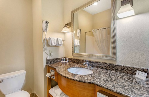 South Point Hotel | Comfort Suites South Point - Huntington