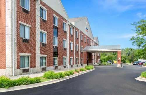 Southfield Hotel | Comfort Suites Southfield-Detroit