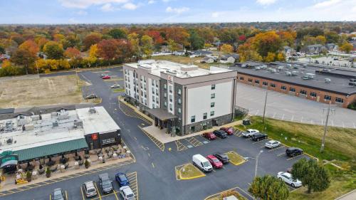 Sunset Hills Hotel | Comfort Suites St Louis - Sunset Hills