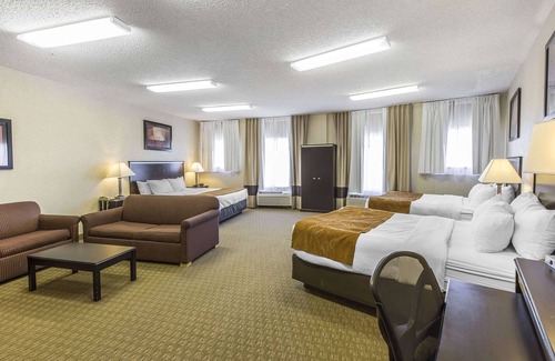 Dillon Hotel | Comfort Suites Summit County