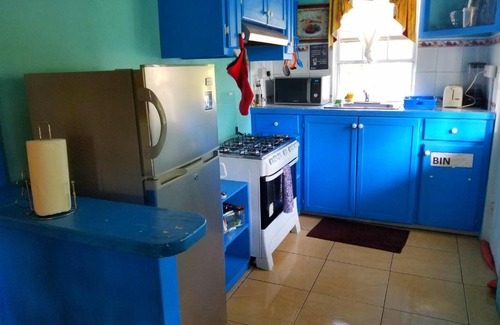 La Fargue Apartment | Comfort Suites Three Bedroom Apartment
