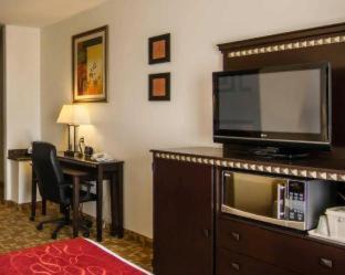 West Dallas Hotel | Comfort Suites West Dallas - Cockrell Hill