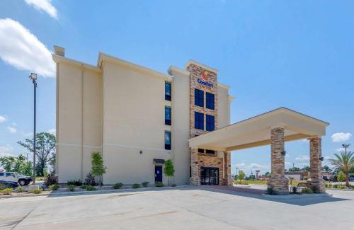 Claiborne Hotel | Comfort Suites West Monroe near Ike Hamilton Expo Center