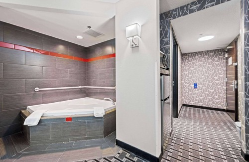 Williamsburg Hotel | Comfort Suites Williamsburg Historic Area