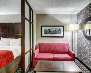 Williamsburg Hotel | Comfort Suites Williamsburg Historic Area