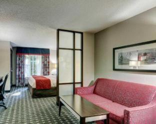 Williamsburg Hotel | Comfort Suites Williamsburg Historic Area