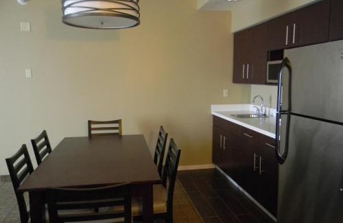 Youngstown Hotel | Comfort Suites-Youngstown North