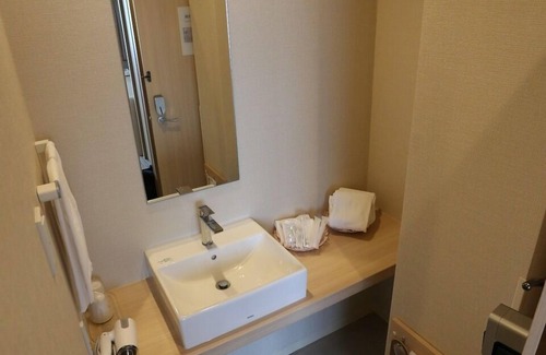 Neyagawa Hotel | Comfort Twin No Smoking/Neyagawa Ōsaka