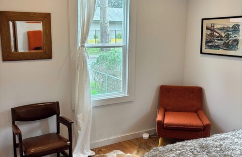 Point Arena Cottage | Comfortable 2-bedroom cottage with WiFi, AC in beautiful Point Arena, CA