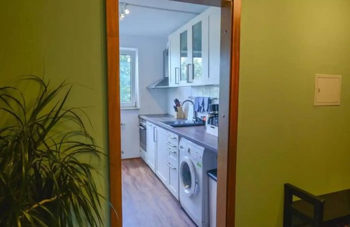 Region Hannover District Apartment | Comfortable 3 Room apartment, ideal for Messe fairnn