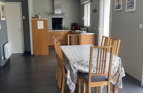Combrit House | Comfortable 4-6P house with trees, near the beach in Sainte Marine - WIFI