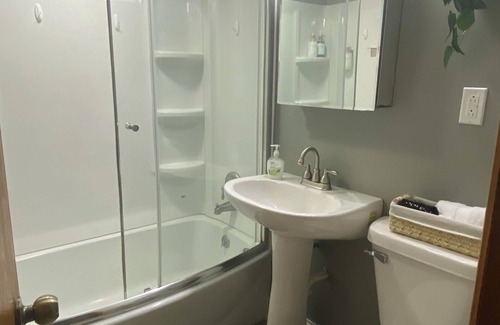 Lima House | Comfortable, 4 bedroom home in a quiet neighborhood