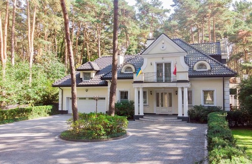 Sekocin Stary Villa | Comfortable 4 bedroom villa outdoor wood-fired sauna Warsaw