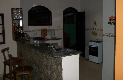 Barra de Sao Joao House | Comfortable beach house with barbecue area, close to the river and the sea