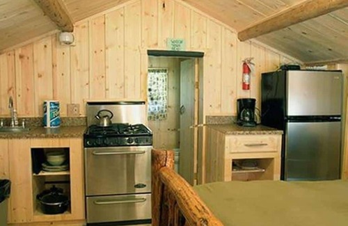 Cooke City-Silver Gate Cabin | Comfortable Cabin next to Yellowstone National Park