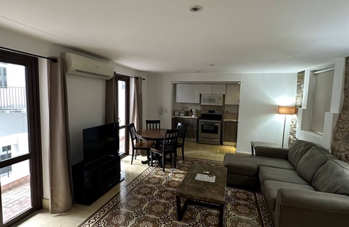 Santa Ana House | Comfortable Casco Viejo Apt with Prime Location