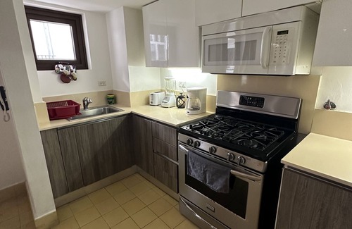 Santa Ana House | Comfortable Casco Viejo Apt with Prime Location
