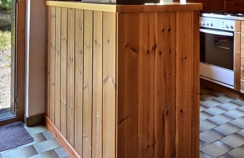 Grimentz Ski Chalet | Comfortable chalet on 2 levels for 7 people, living room with fireplace, kitchen area with dishwashe