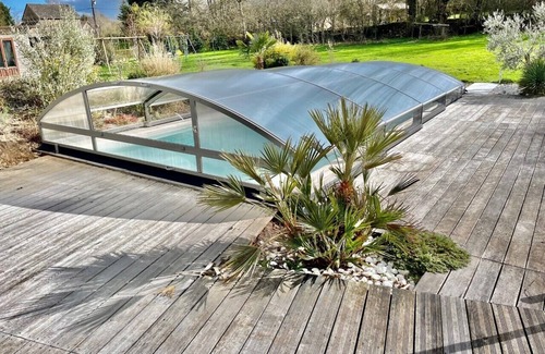 Onet-le-Chateau House | Comfortable contemporary villa with swimming pool, large plot, fiber/wifi