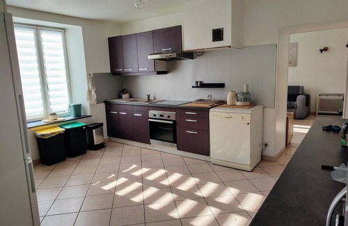 Dompcevrin Cottage | Comfortable cottage with fireplace and parking, near Verdun