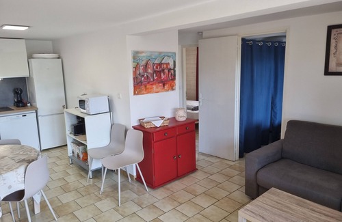 Gruissan Plage Ski Chalet | Comfortable cottage ground floor, Chalets beach in GRUISAN PLAGE