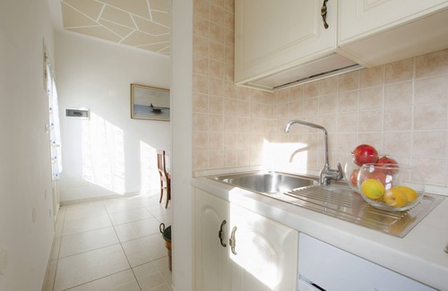 Torre Vado House | Comfortable cottage with large garden a stone's throw from the beaches of Salento