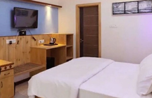 Cheyyur Hotel | Comfortable Executive Suites for your Holiday