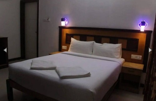 Cheyyur Hotel | Comfortable Executive Suites for your Holiday