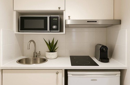 17th Arrondissement Apartment | Comfortable family flat in Paris - Ideal for 5