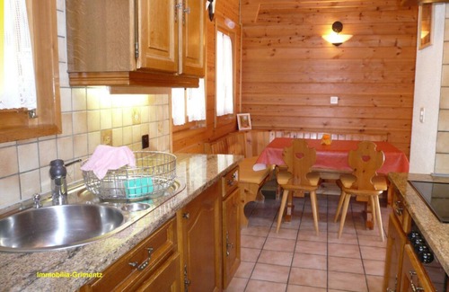 Grimentz Apartment | Comfortable flat for 2 to 4 people, living room with 1 divan bed, kitchen area, 1 double bedroom, ba