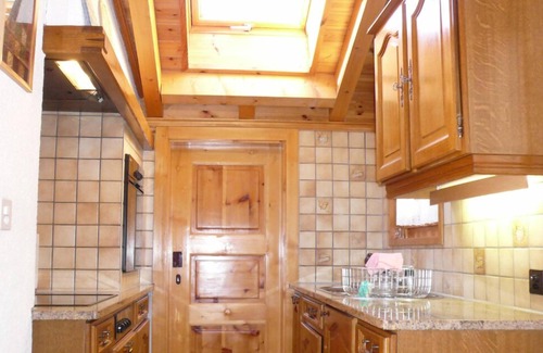 Grimentz Apartment | Comfortable flat for 2 to 4 people, living room with 1 divan bed, kitchen area, 1 double bedroom, ba