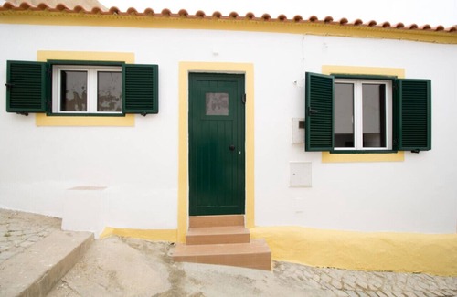 Castro Marim House | Comfortable getaway in Medieval Castro Marim