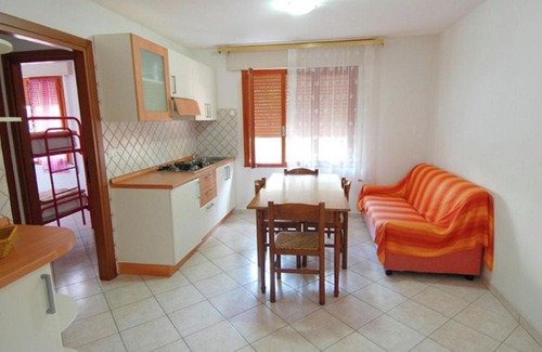 Rosolina Mare Apartment | Comfortable holiday home apartment near Venice with parking