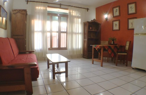 Ixtapa - Zihuatanejo Apartment | Comfortable One-Bedroom La Ropa Apartment