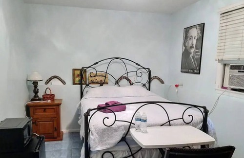 New Hempstead Apartment | Comfortable Residential Suite for 4 adults and 2 kids in NW suburb of NYC