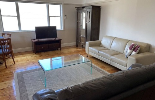 Flora Hill House | Comfortable, Roomy Home with Study and Backyard