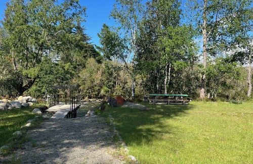 Panguipulli House | Comfortable Shed House to Visit and Rest in southern Chile, pet Friendly!