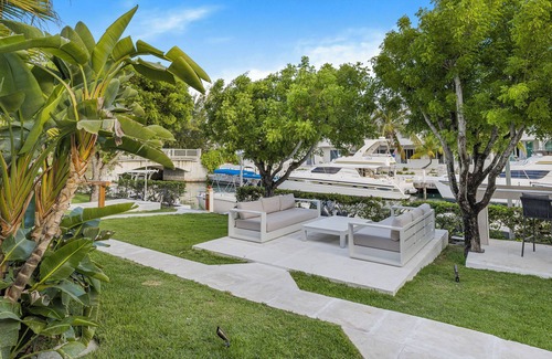 The Bight Condo | Comfortable Studio @ Yacht Club, 5 minute walk from Grace Bay Beach