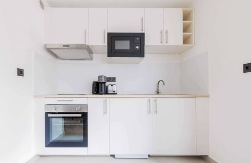 Puteaux Apartment | Comfortable Studio for 2 people - Puteaux