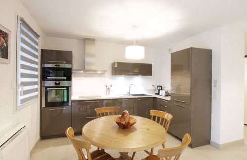 Aix-les-Bains Apartment | Comfortable T3 just a stone’s throw from the lake!