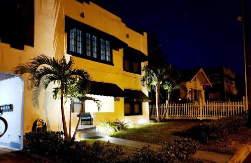 Lakeland Apartment | Comfortable two bedroom home