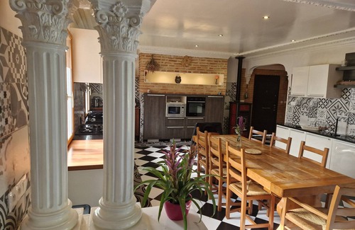 Lachapelle-Auzac Villa | Comfortable villa - Family - Swimming pool - Spa-Terraces/Air conditioning.