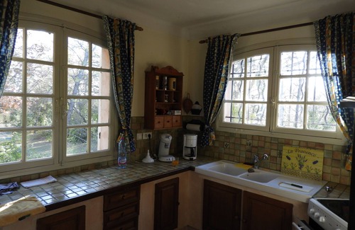 Lorgues Villa | Comfortable villa with private swimming pool, air conditioning, free wifi, terrace with panoramic views
