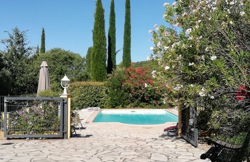 Lorgues Villa | Comfortable villa with private swimming pool, air conditioning, free wifi, terrace with panoramic views