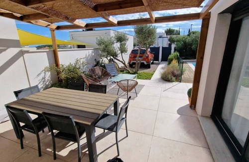 Bages Villa | Comfortable villa with private pool in quiet, secure residence
